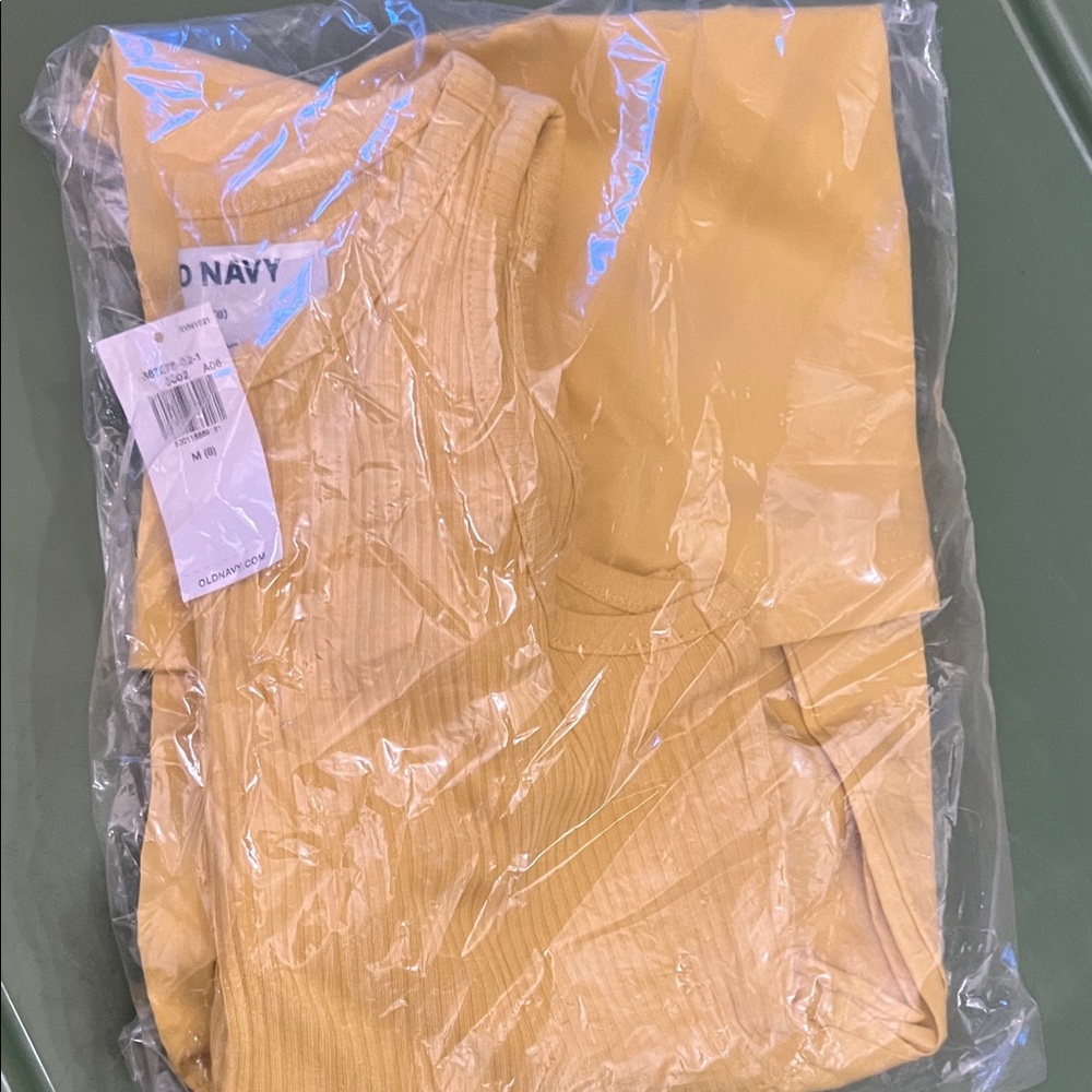 Old Navy Mustard Ribbed Tee